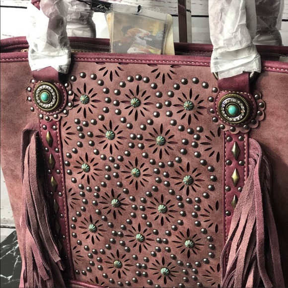 Montana West Concealed Carry Fringe Shoulder Bag - Picture 2 of 5